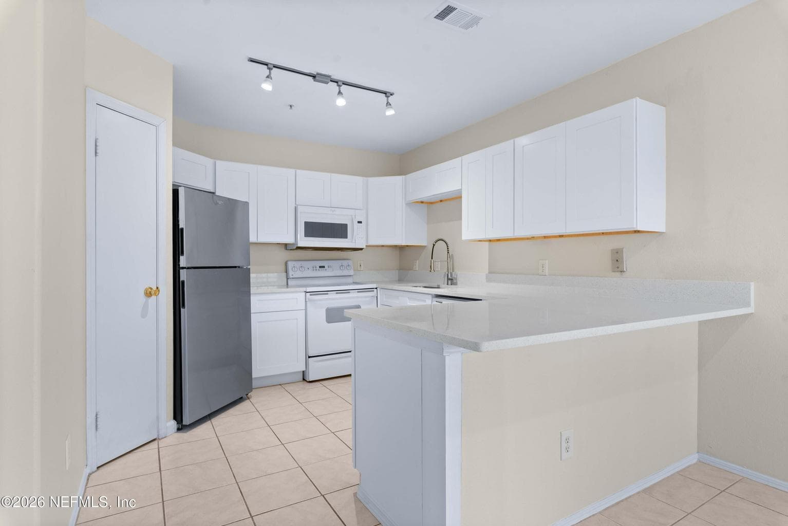1701 THE GREENS Way 1821, Jacksonville Beach, FL 32250, Jacksonville Beach, FL - photo 1