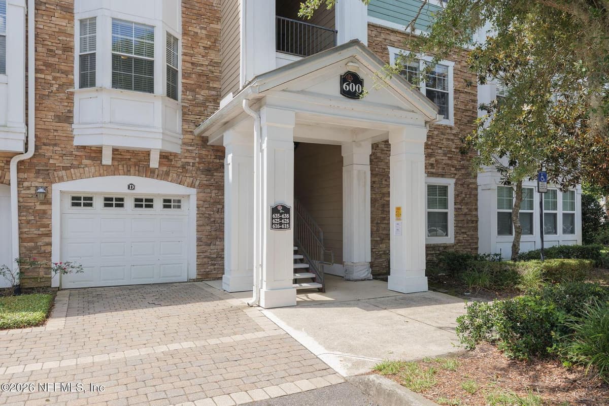 8550 TOUCHTON Road 625, Jacksonville, FL 32216, Jacksonville, FL - photo 2