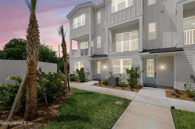 22 N BEACH Way, Jacksonville Beach, FL 32250