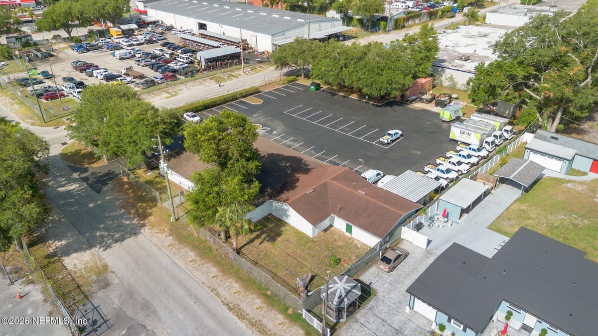 2820 SPRING GLEN Road, Jacksonville, FL 32207, Jacksonville, FL - photo 2