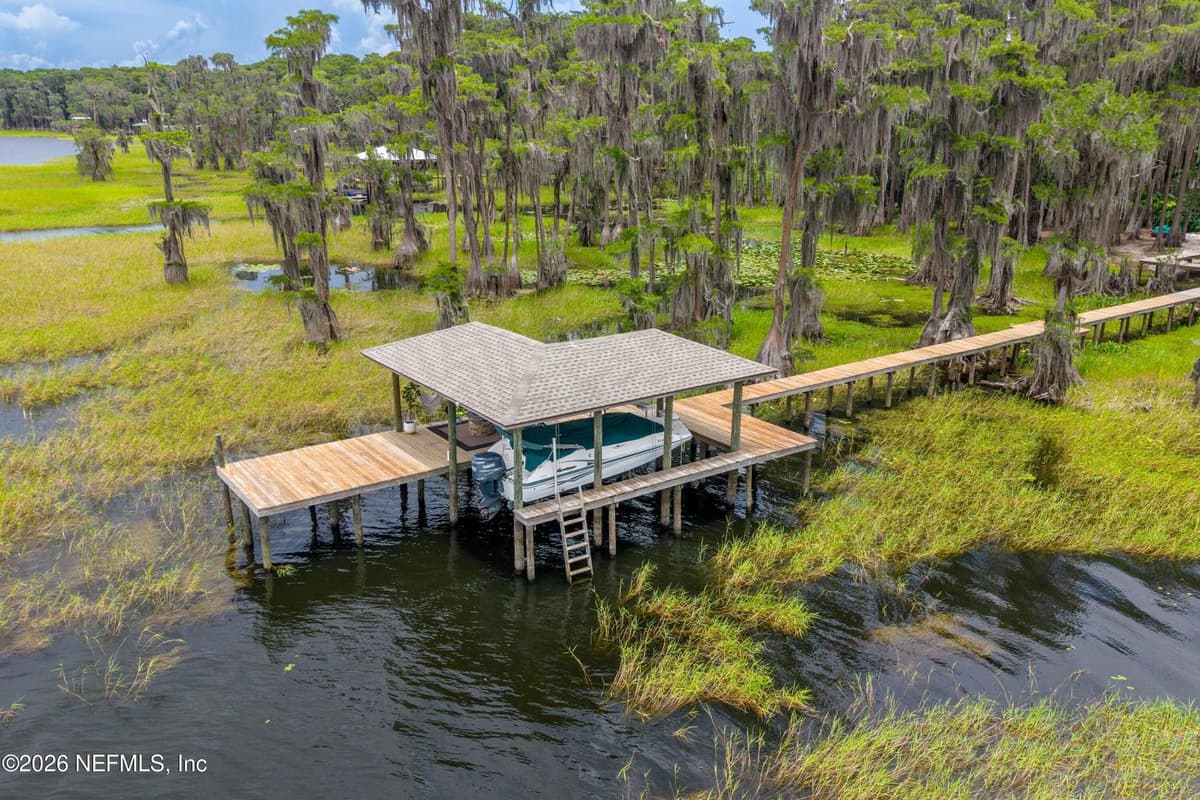298 SE 5TH Avenue, Melrose, FL 32666, Melrose, FL - photo 3