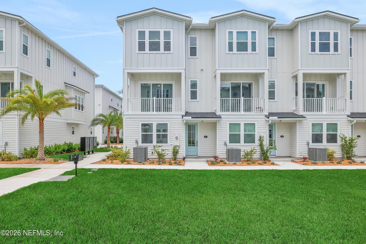 1043 N 1ST Avenue, Jacksonville Beach, FL 32250, Jacksonville Beach, FL - photo 3
