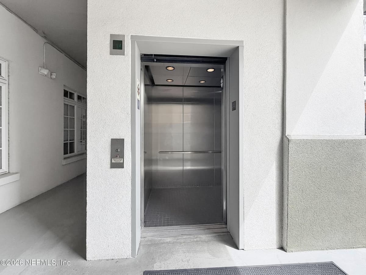 2064 HERSCHEL Street 203, Jacksonville, FL 32204, Jacksonville, FL - photo 3