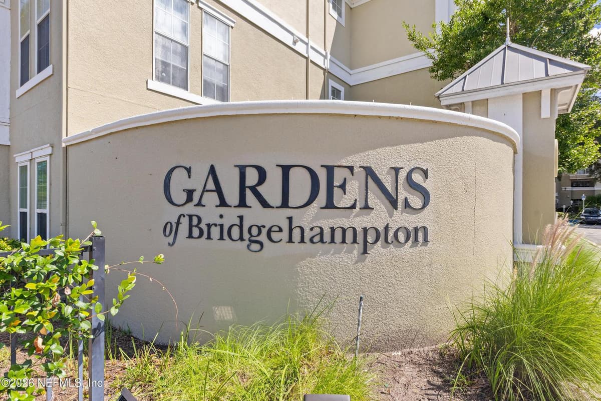 8290 GATE Parkway W 1014, Jacksonville, FL 32216, Jacksonville, FL - photo 2
