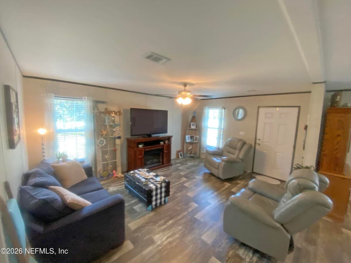 203 SW 5TH Avenue, Palatka, FL 32177, Palatka, FL - photo 2