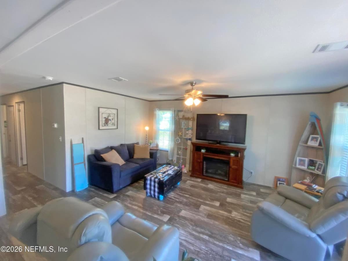 203 SW 5TH Avenue, Palatka, FL 32177, Palatka, FL - photo 3