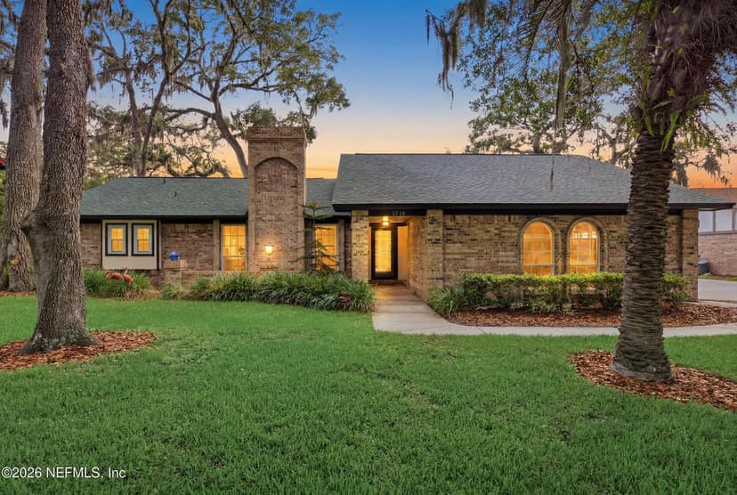 3510 HIDDEN LAKE Drive E, Jacksonville, FL 32216