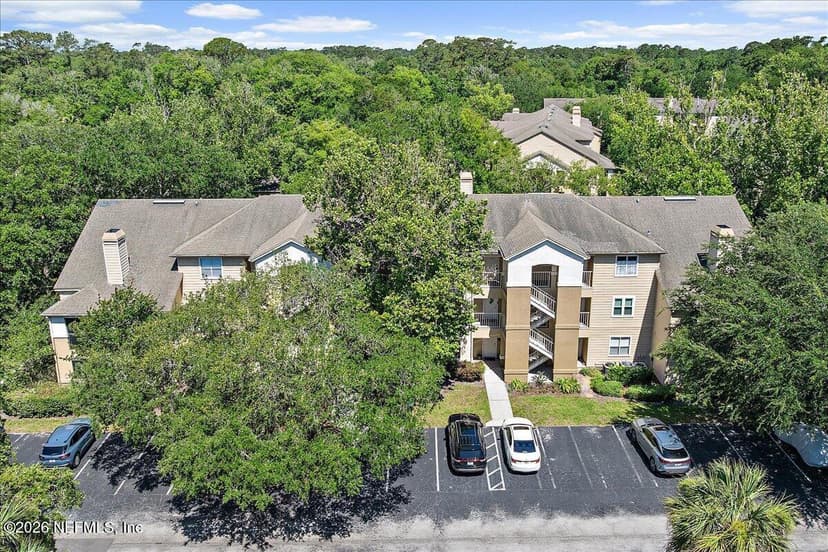 27 ARBOR CLUB Drive 318, Ponte Vedra Beach, FL 32082