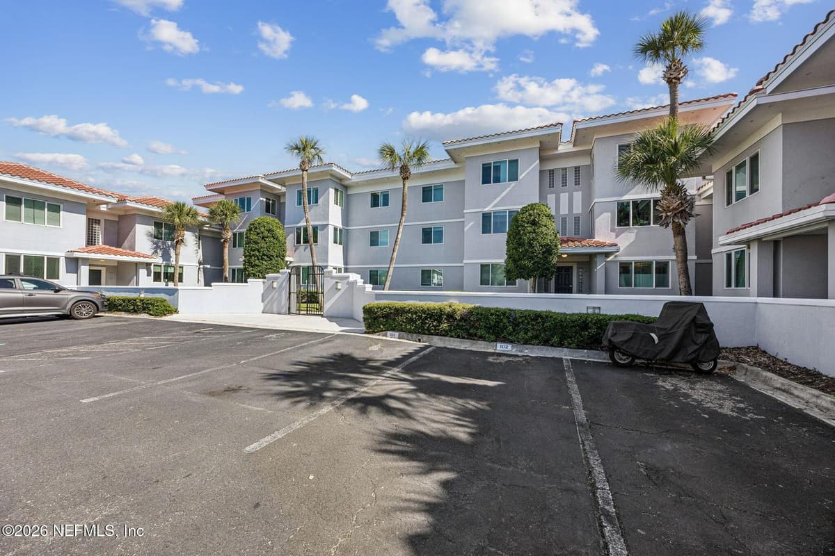 201 N 10TH Avenue 102N, Jacksonville Beach, FL 32250, Jacksonville Beach, FL - photo 3