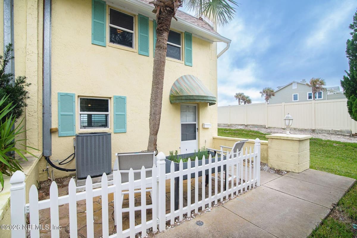 2233 SEMINOLE Road 27, Atlantic Beach, FL 32233, Atlantic Beach, FL - photo 2