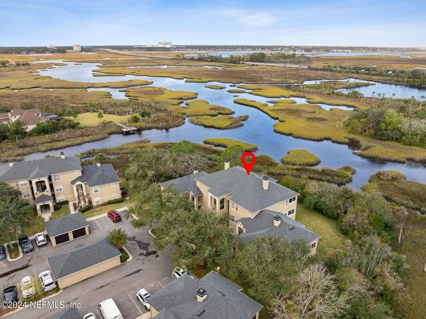 1701 THE GREENS Way 1912, Jacksonville Beach, FL 32250
